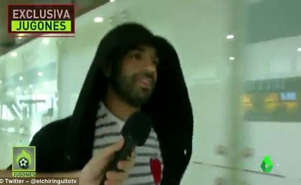 Mohamed Salah est arrivé en Espagne: IL refuse de répondre aux… Mohamed Salah est arrivé en Espagne: IL refuse de répondre aux…