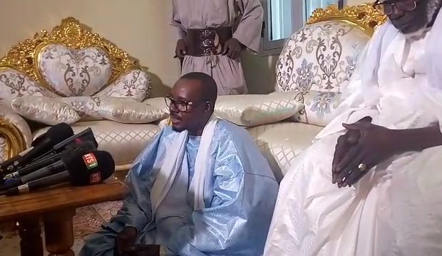 URGENT: Déclaration khalife des mourides sur l’affaire Idrissa Seck, le khalife des mourides renforce les…