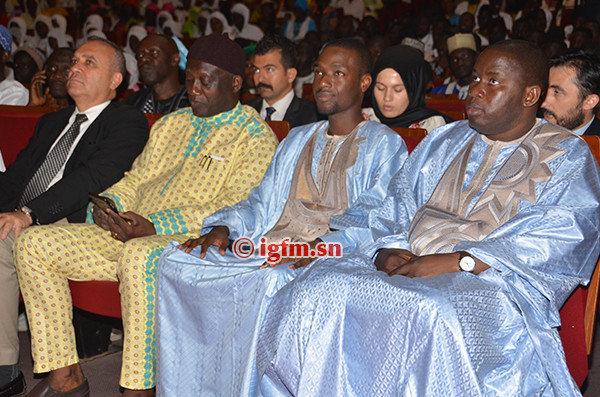 Ambiance « Festival Salam » au Théâtre National Daniel Sorano: Youssou Ndour et son Fils Birane