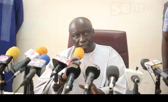 VIDEO - Idrissa Seck présente ses excuses à la direction de l'hôtel Palm Beach