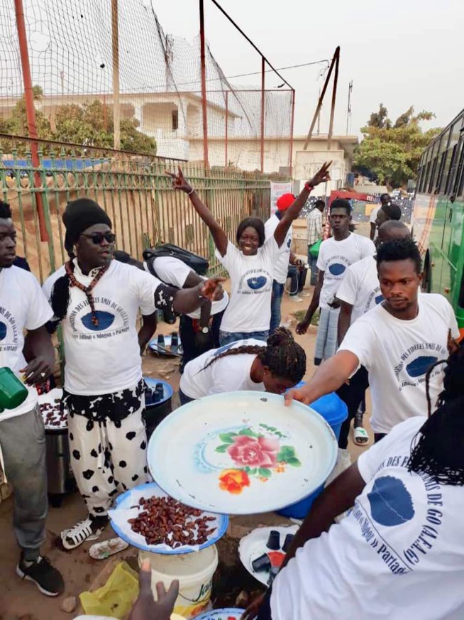 Le fils de Rusfisque GO Ndiaye oeuvre dans le social dans sa ville natale avec des NDOGOUen ce mois béni.