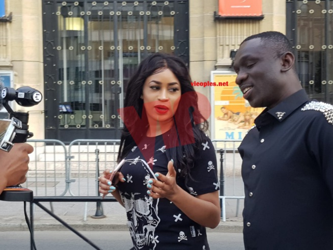 Pape Diouf en mode tournage avec Senepeople à Paris à découvrir bientot. Pape Diouf en mode tournage avec Senepeople à Paris à découvrir bientot.