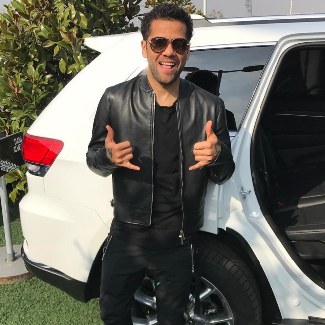 L’enfant qui dormait sur une plaque de ciment est devenu le joueur le plus titré au monde: L’enfant qui dormait sur une plaque de ciment est devenu le joueur le plus titré au monde: