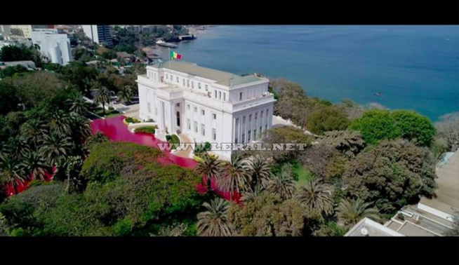 Le Palais de la République vu par Drone Le Palais de la République vu par Drone