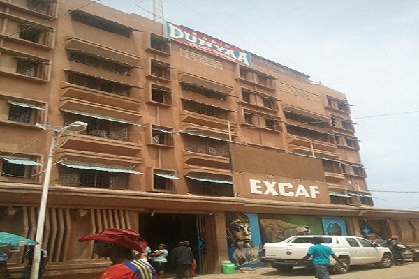 Coup dur pour les heritiers de feu Ben Bass Diagne: la Bis acquiert les 4 immeubles à 1 milliards, Excaf menacée d'expulsion Coup dur pour les heritiers de feu Ben Bass Diagne: la Bis acquiert les 4 immeubles à 1 milliards, Excaf menacée d'expulsion