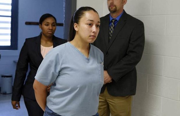 Cyntoia Brown, esclave sexuelle, emprisonnée à vie pour s’être défendue