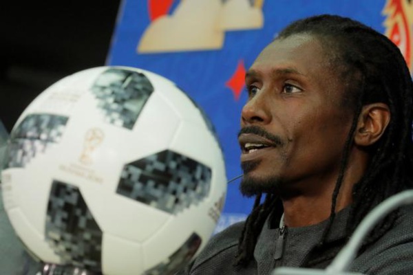 Russie: L'ombre de Bruno Metsu a plané sur la conférence de presse des "Lions" Russie: L'ombre de Bruno Metsu a plané sur la conférence de presse des "Lions"