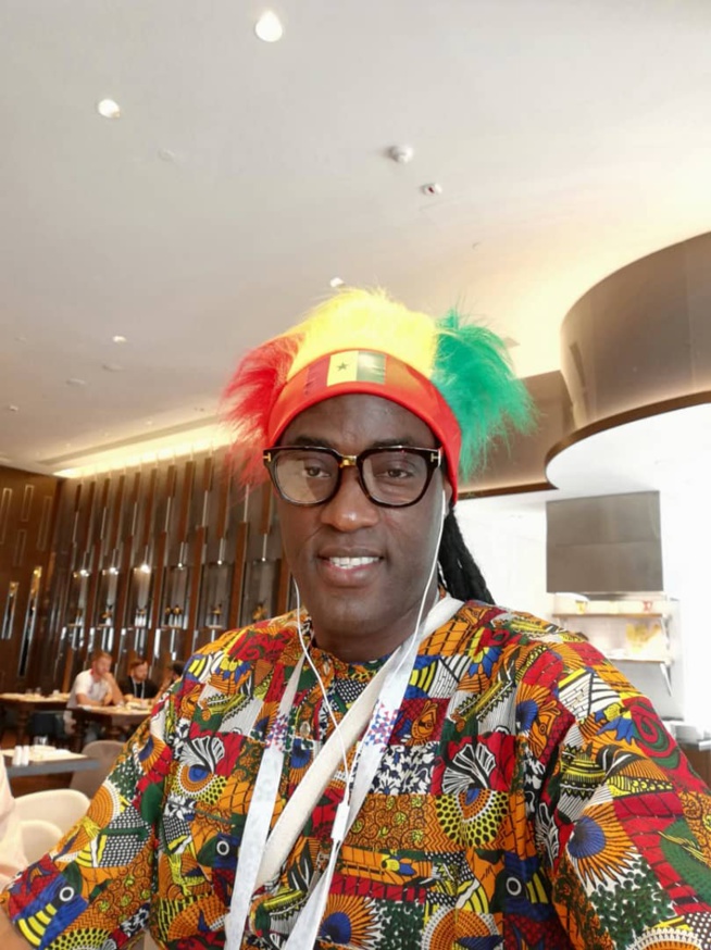 Mondial 2018 : Les premières images au Stade avec Les supporters sénégalais Mondial 2018 : Les premières images au Stade avec Les supporters sénégalais