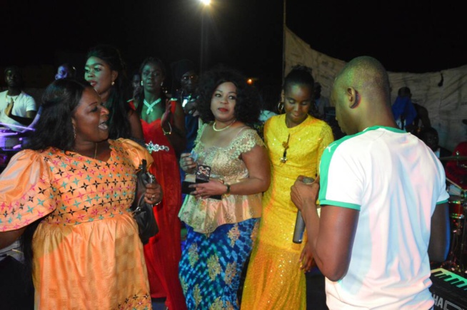 Les images du concert de Pape Diouf chez les sucriers à RICHAR TOLL. Les images du concert de Pape Diouf chez les sucriers à RICHAR TOLL.