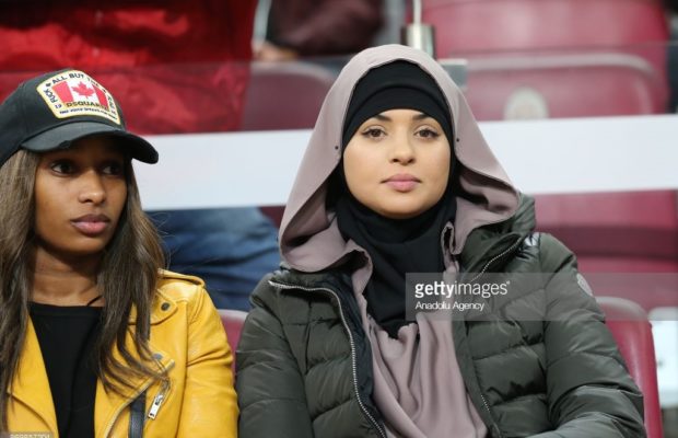 La plus belle supportrice voilée, est la femme de …