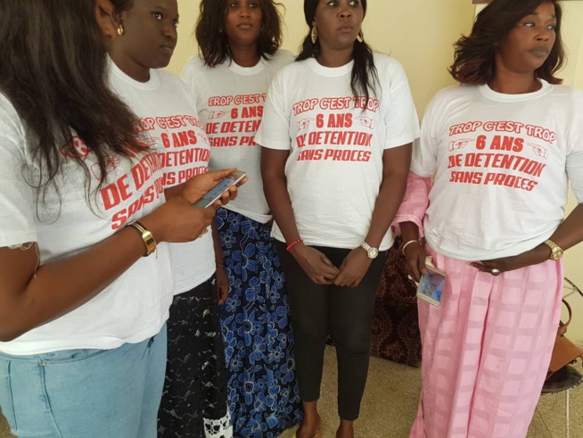 Mac de Thiès – Manifestation des épouses des détenus, l’imam Demba Kébé évacué Mac de Thiès – Manifestation des épouses des détenus, l’imam Demba Kébé évacué