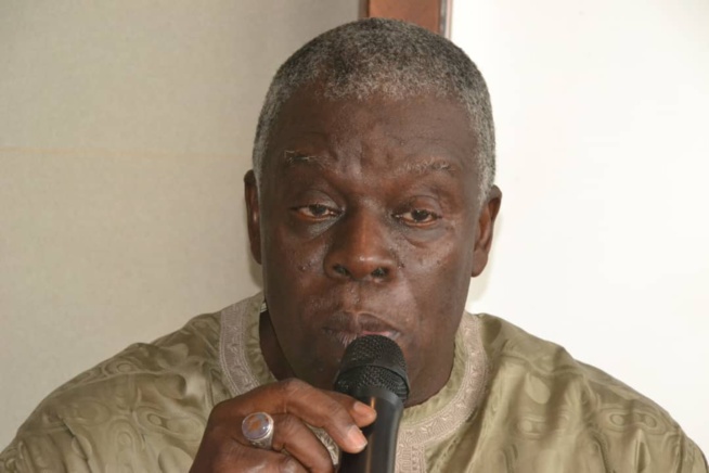 Diop Sy à la rencontre des étudiants pour soutenir le président Macky Sall. Diop Sy à la rencontre des étudiants pour soutenir le président Macky Sall.