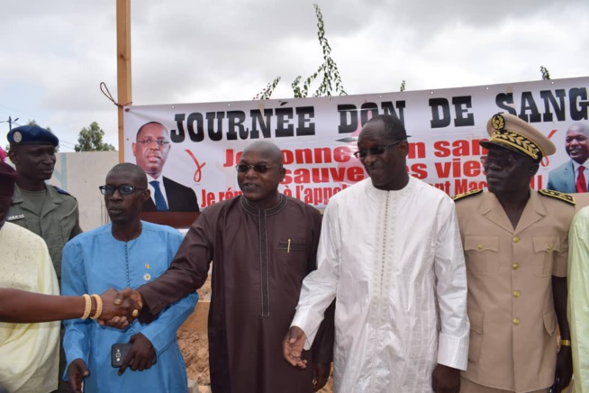 Le ministre de la Pêche et de l’Économie maritime, Monsieur Oumar Gueye a répondu  à l'appel du Chef de l'Etat "je donne mon sang, je sauve des vies"