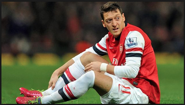 Allemagne : Özil, son père lui conseille d’arrêter Allemagne : Özil, son père lui conseille d’arrêter