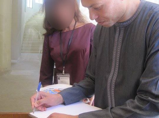 Karim Wade a quitté Doha… Le fils de l’ancien Pr du Sénégal décroche une…