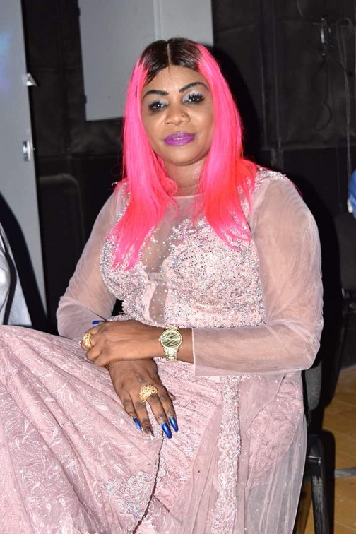 Grand Théâtre Aida Samb : Daba Seye, ELLE assume sa … je prend beaucoup de …