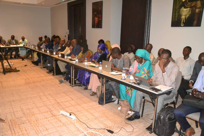 Le cabinet Défis & Stratégie avec le ministère de la communication et des télécommunications en atelier pour la validation de stratégie des télécommunications Le cabinet Défis & Stratégie avec le ministère de la communication et des télécommunications en atelier pour la validation de stratégie des télécommunications