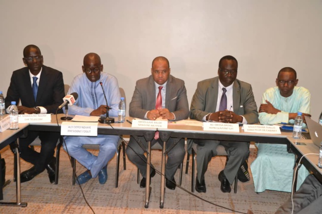 Le cabinet Défis & Stratégie avec le ministère de la communication et des télécommunications en atelier pour la validation de stratégie des télécommunications