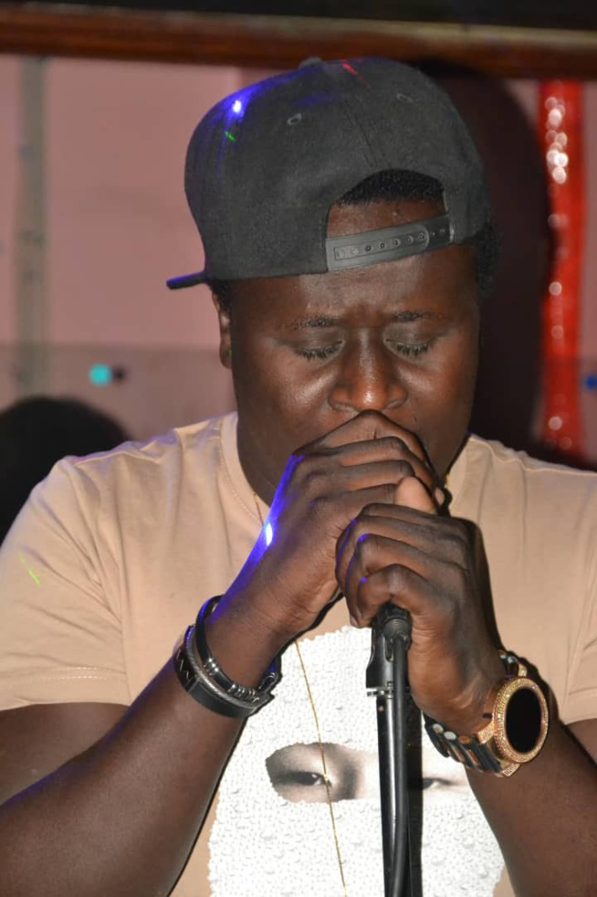 Lesimages de la soirée explosive de Baba Mbengue au club Gaindé. Lesimages de la soirée explosive de Baba Mbengue au club Gaindé.