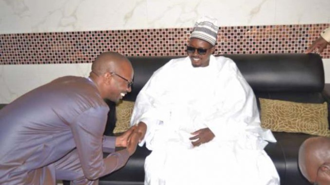 Ndiaga Ndour qui a gagné la sono de Massalikoul Jinane fait « acte d’allégeance » à Serigne Bass Ndiaga Ndour qui a gagné la sono de Massalikoul Jinane fait « acte d’allégeance » à Serigne Bass