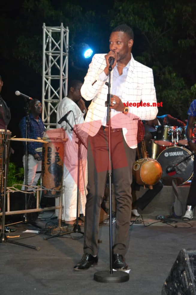 Le patron du site vipeoples, Tange Tandian et son épouse en compagnie de SEM Christophe Bigot ambassadeur de la France à la Féte de la Révolution Française. Le patron du site vipeoples, Tange Tandian et son épouse en compagnie de SEM Christophe Bigot ambassadeur de la France à la Féte de la Révolution Française.