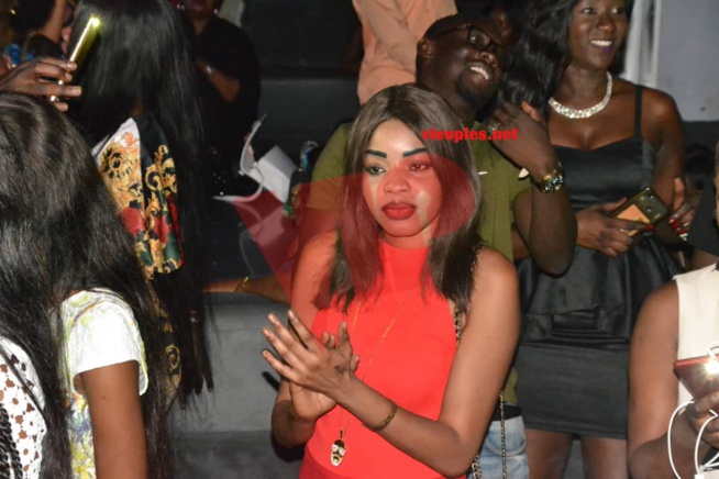 74 IMAGES: La jet-set Dakaroise à l'assaut du Saraba avec un Pape Diouf décisif pour le 13 octobre à Accor Hotel Arena Paris Bercy. 74 IMAGES: La jet-set Dakaroise à l'assaut du Saraba avec un Pape Diouf décisif pour le 13 octobre à Accor Hotel Arena Paris Bercy.