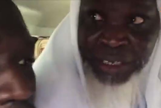 Après son élargissement, Imam Alioune Ndao se « libère » au Terrou-bi Après son élargissement, Imam Alioune Ndao se « libère » au Terrou-bi