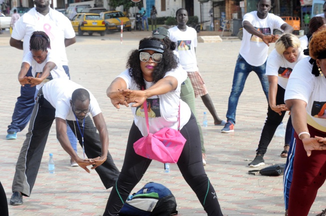 Le images de la randonnée pedestre du  festival Grand Yoff Jotna avec Guigui.