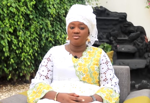 Yaye Fatou Diagne ouvre une nouvelle page, elle a tourné la page Serigne Mboup et de la polémique qui a… Yaye Fatou Diagne ouvre une nouvelle page, elle a tourné la page Serigne Mboup et de la polémique qui a…