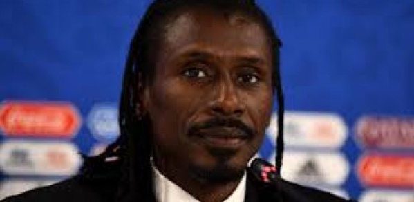 Football - Equipe nationale: La Fédération choisit de garder Aliou Cissé