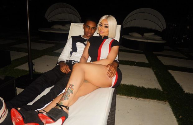 Blac Chyna toujours en couple avec son Boy de 18 ans, elle affiche son… Blac Chyna toujours en couple avec son Boy de 18 ans, elle affiche son…