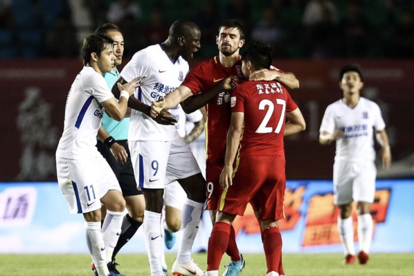 Polémique en Chine : Demba Ba victime d’insultes racistes Polémique en Chine : Demba Ba victime d’insultes racistes