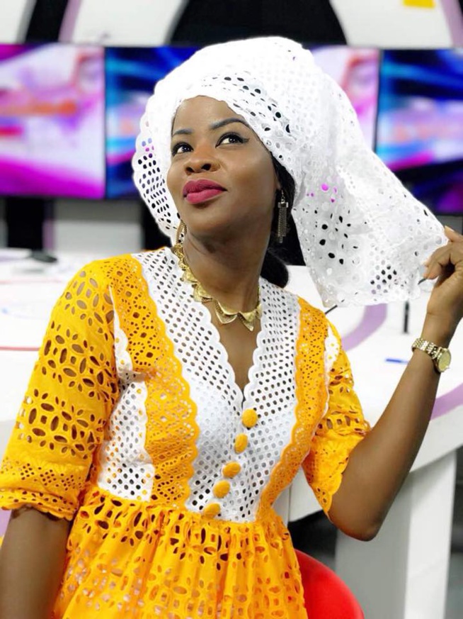 L’animatrice de TFM, Alphie Ba toute ravissante dans sa tenue traditionnelle L’animatrice de TFM, Alphie Ba toute ravissante dans sa tenue traditionnelle