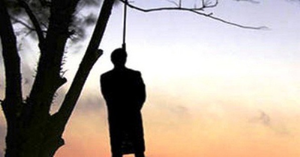 Suicide présumé dans la forêt de Keur Massar : Affecté par le décès de son père, un homme dépressif retrouvé pendu à un arbre