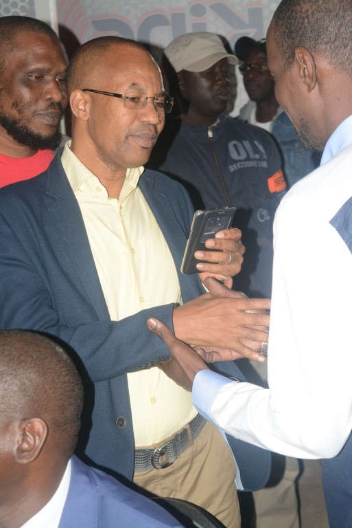 Grosses pertes pour le groupe Futurs Médias – Mamoudou Ibra Kane et… Grosses pertes pour le groupe Futurs Médias – Mamoudou Ibra Kane et…