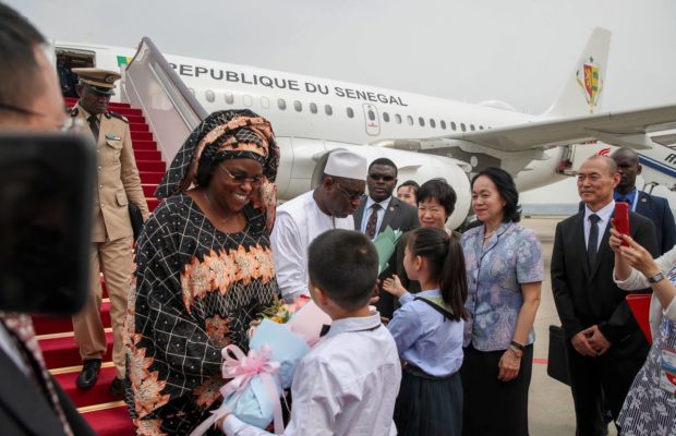 Arrivée du Président Macky Sall en Chine…Tout ce que vous n’avez pas vu en Images