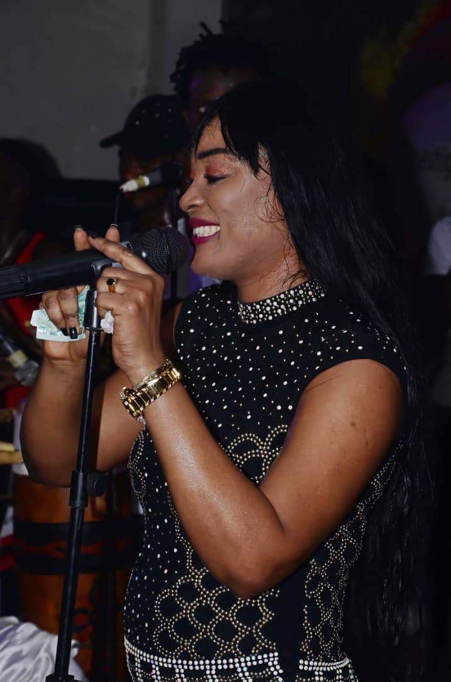 Retour en force, la lionne de la musique, Titi met le feu au Sam's Prestige de Thies ce samedi.