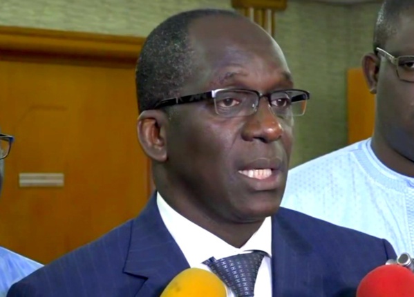 Lettre ouverte à Monsieur le ministre Abdoulaye Diouf Sarr sur la chute mortelle d’une femme enceinte... Lettre ouverte à Monsieur le ministre Abdoulaye Diouf Sarr sur la chute mortelle d’une femme enceinte...