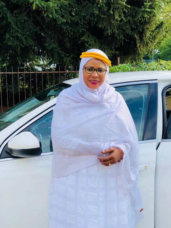 Le « Nganalé » la plus incroyable que j’ai jamais vu: La députée Mame Diarra Fam, comme un mariage …