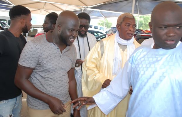 Daouda Mbow: Une Mercedes à 120 millions, Si je dévoile le nom de l’acheteur, deuk bi tothje… « Youssou Ndour me dit… » Daouda Mbow: Une Mercedes à 120 millions, Si je dévoile le nom de l’acheteur, deuk bi tothje… « Youssou Ndour me dit… »