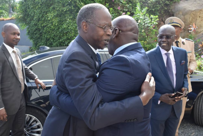MEDS - le Premier Ministre Mahamad Bou A. Dione a présidé hier à l'hôtel Radisson Blu la 18eme session des Assises Economiques du MEDS. MEDS - le Premier Ministre Mahamad Bou A. Dione a présidé hier à l'hôtel Radisson Blu la 18eme session des Assises Economiques du MEDS.
