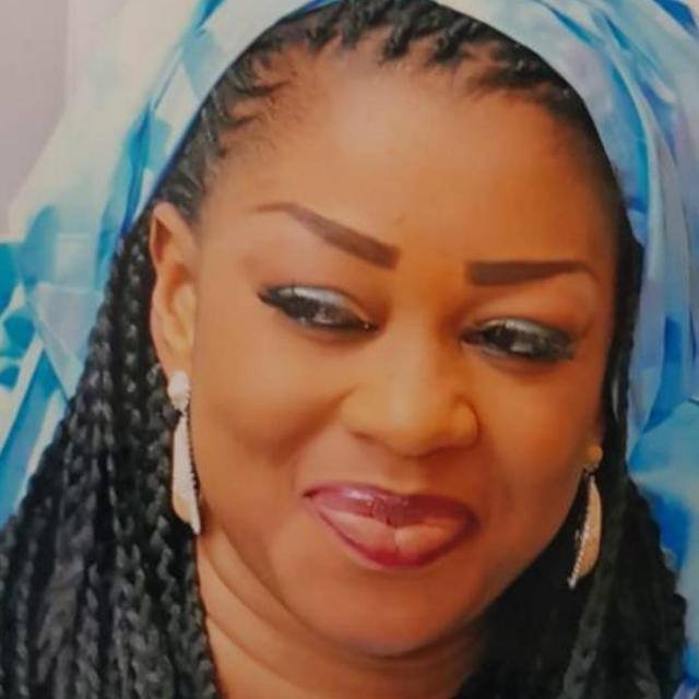 Awa Thiam , une femme passionnée dans le monde des affaires.