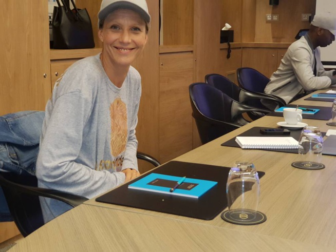 Réunion de l'staff Parisien autour du Président Mbagnick Diop ce samedi soir à Paris au Sofitel des Champs Élysées  dans le cadre des African Leadership Awards. Cérémonie prestigieuse qui est prévue le 10 Novembre à Paris. Jour J - 55