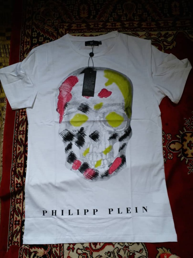 Votre élégance et la classe chez DICKO FASHION en face station Shell Patte D'oie Tel 0022177 523 89 01 Votre élégance et la classe chez DICKO FASHION en face station Shell Patte D'oie Tel 0022177 523 89 01