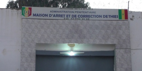 Keur Assane-Tivaouane: le présumé meurtrier de son père écroué, son frère libéré sur convocat Keur Assane-Tivaouane: le présumé meurtrier de son père écroué, son frère libéré sur convocat
