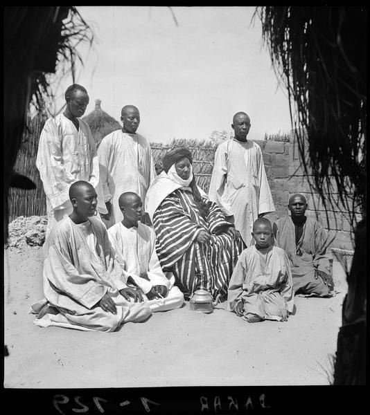 Photos: Seydina Amar Madione Lahi (fils de Seydina Limamou Lahi asw) et second Khalif de la communauté Layenne