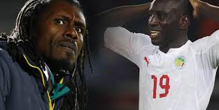 Demba Ba trouve bizarre le coaching de Aliou Cissé Demba Ba trouve bizarre le coaching de Aliou Cissé