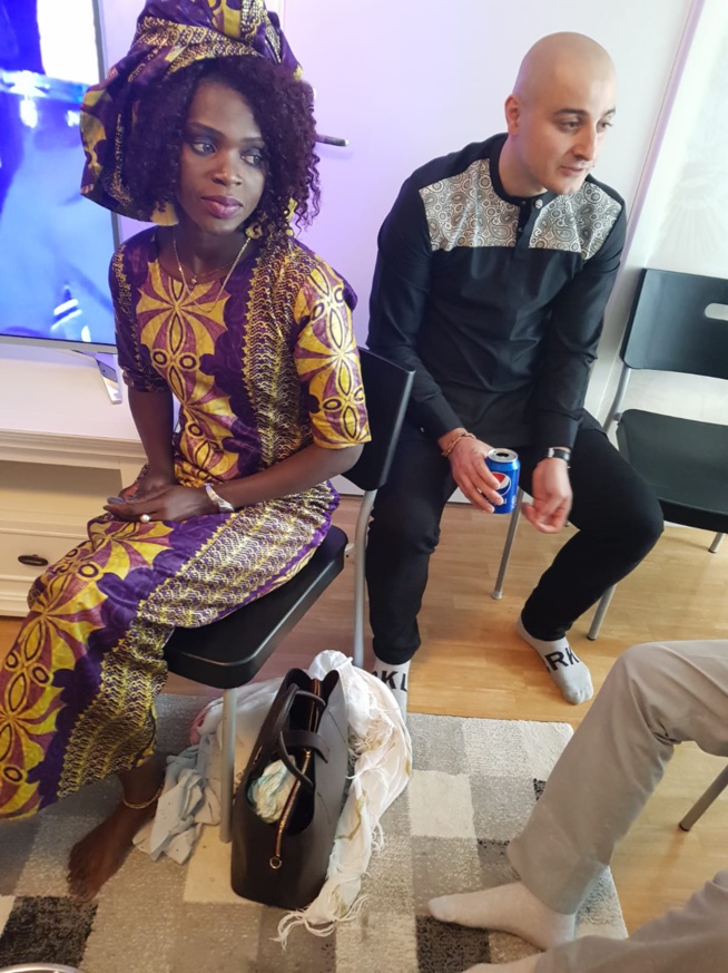 Les images du baptême de la fille aînée de Ousseynou SOKHNA plus connu sous le sobriquet de "OPI",célébré ce dimanche 23 Septembre 2018 à Stockholm. Les images du baptême de la fille aînée de Ousseynou SOKHNA plus connu sous le sobriquet de "OPI",célébré ce dimanche 23 Septembre 2018 à Stockholm.