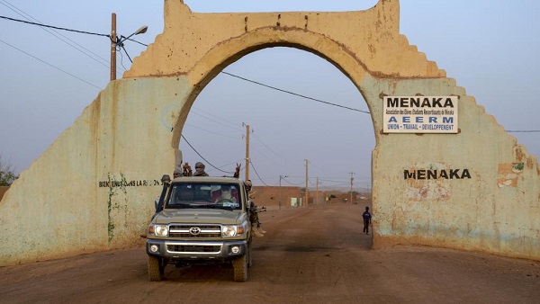 Mali : au moins 12 civils tués par des hommes armés près de Ménaka Mali : au moins 12 civils tués par des hommes armés près de Ménaka