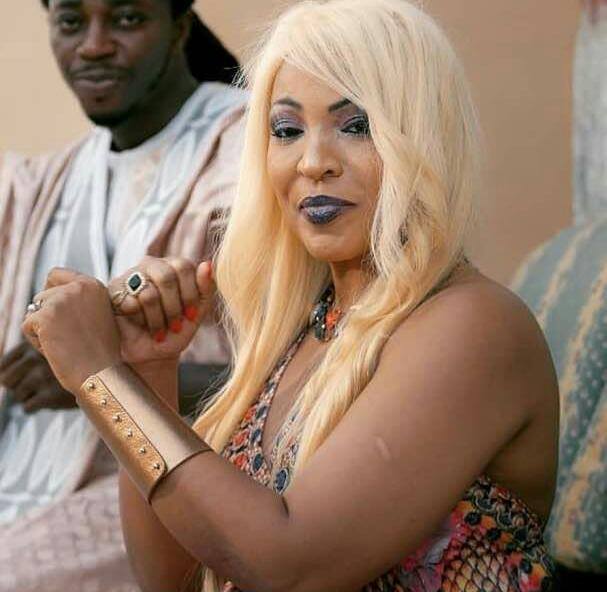 Coulisse du tournage clip « SIBAM » de Viviane Chidid…Tout ce que vous n’avez pas vu en Images Coulisse du tournage clip « SIBAM » de Viviane Chidid…Tout ce que vous n’avez pas vu en Images